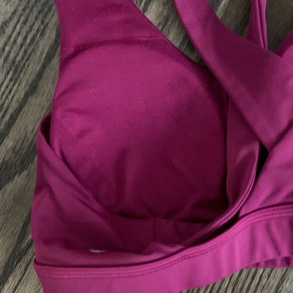 Lululemon Raspberry Envital Women's Cross-Back Sports Bra - Picture 6 of 7